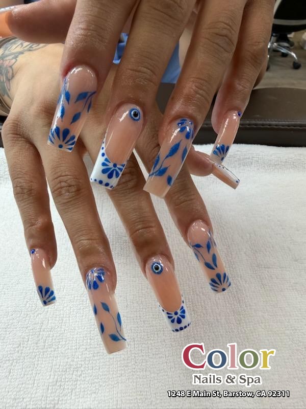 Color Nails & Spa
